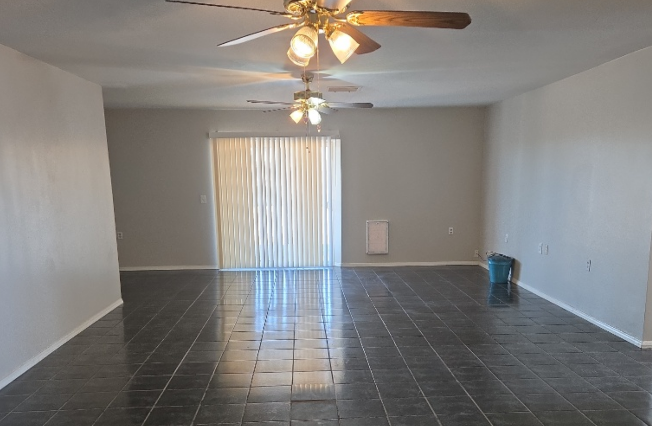 3637 N Papoose Rd - Photo 2 of 17
