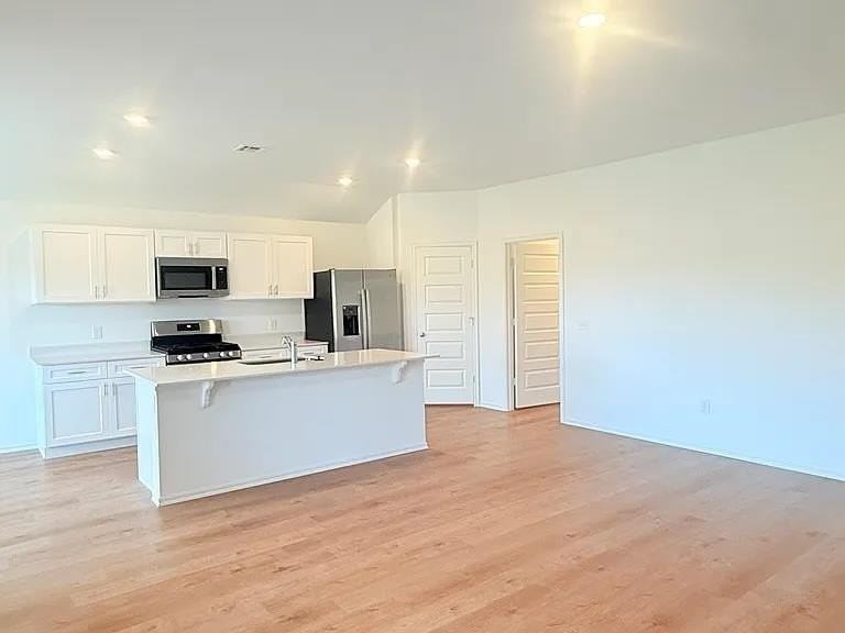 16217 Lovers Ln - Photo 3 of 25