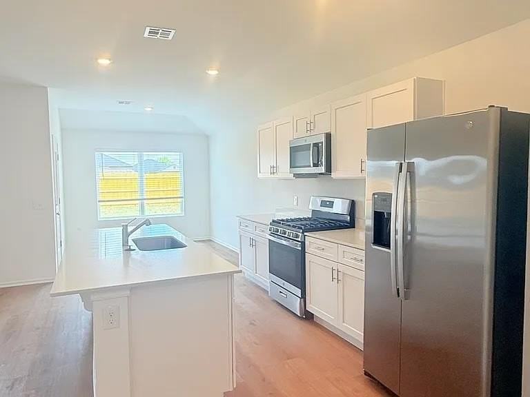 16217 Lovers Ln - Photo 7 of 25