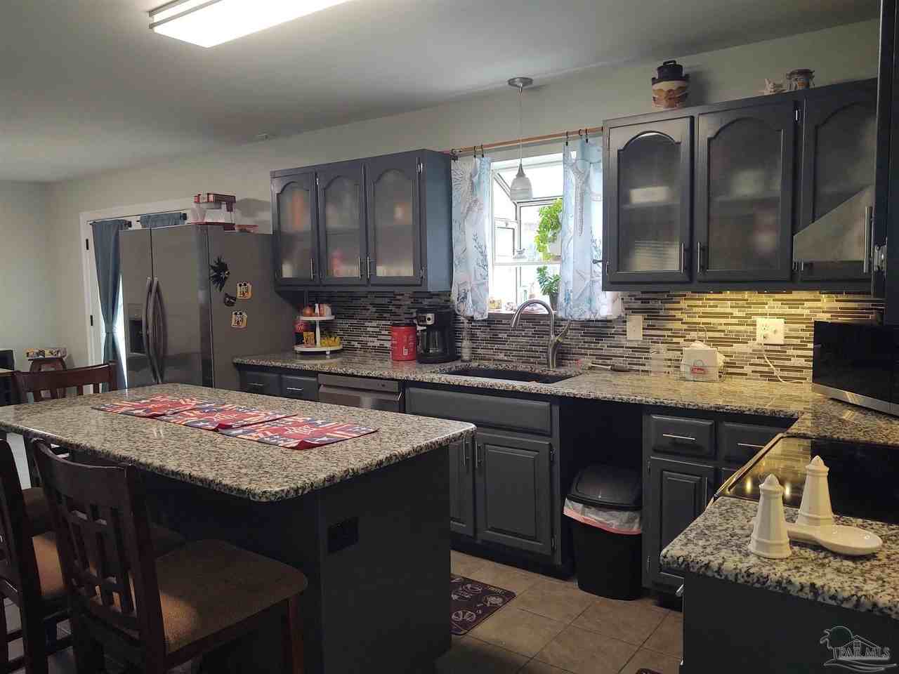 5412 Rowe Trl - Photo 7 of 50