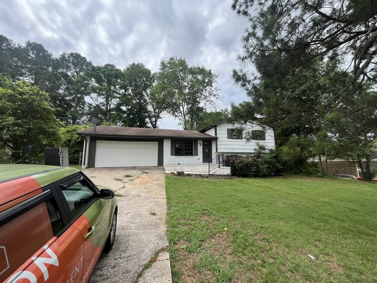 153 Carroll Cir - Photo 2 of 50