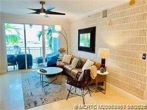 815 Nw Flagler Ave #204 - Photo 3 of 31