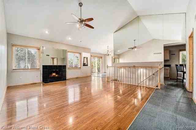 34335 Heartsworth Ln - Photo 4 of 42