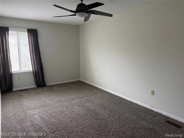 50431 Bay Run S - Photo 6 of 19