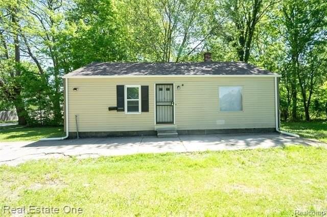22675 Santa Maria St - Photo 2 of 38
