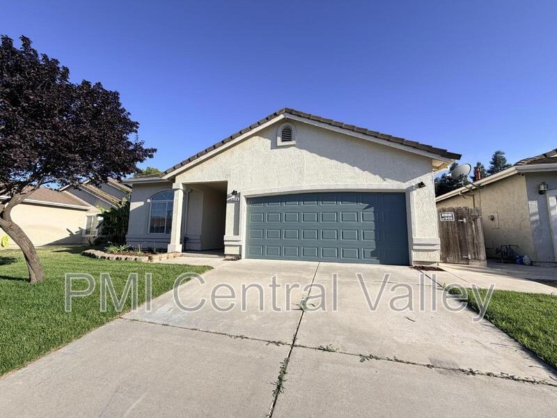 2210 Birchwood Ct - Photo 2 of 30