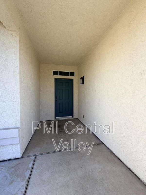 2210 Birchwood Ct - Photo 3 of 30