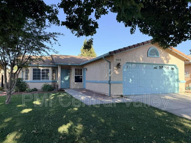 464 Lucas Ct - Photo 2 of 31