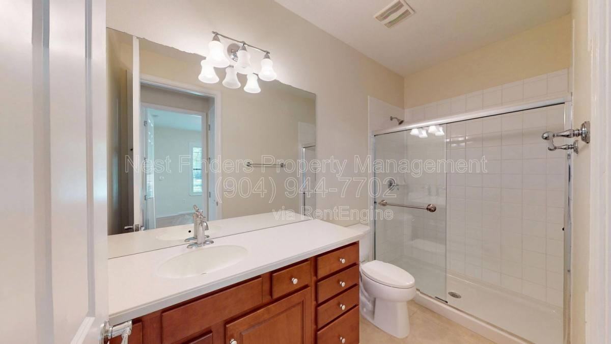 453 River Run Blvd - Photo 3 of 10