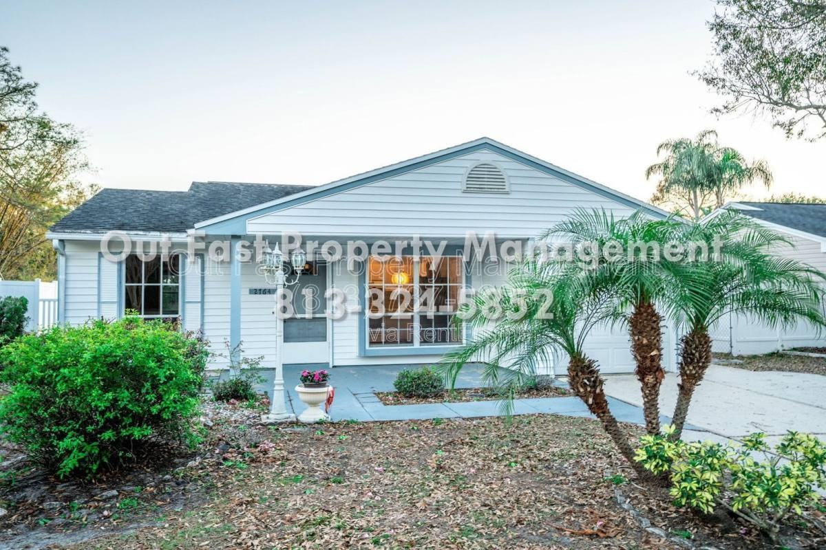 2764 Kavalier Dr - Photo 2 of 10