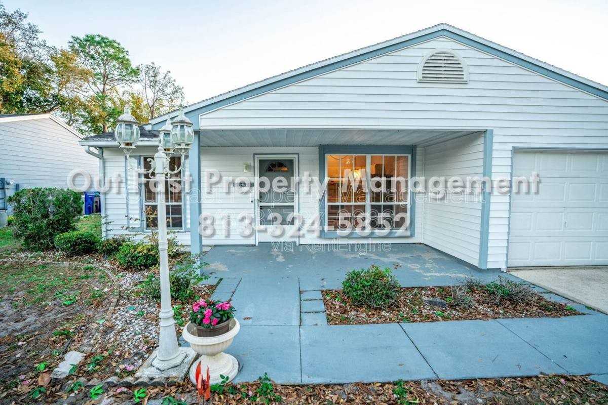2764 Kavalier Dr - Photo 3 of 10