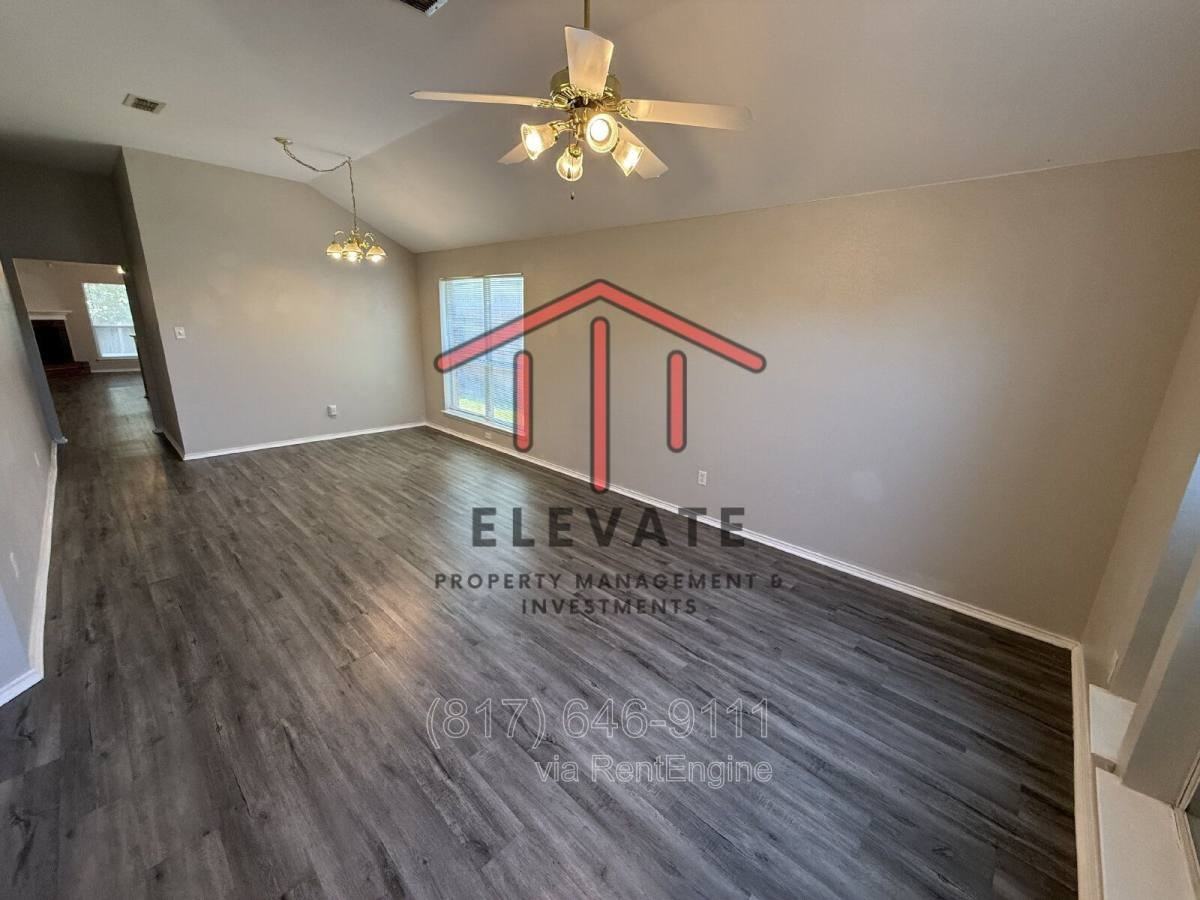 10524 Aransas Dr - Photo 2 of 10