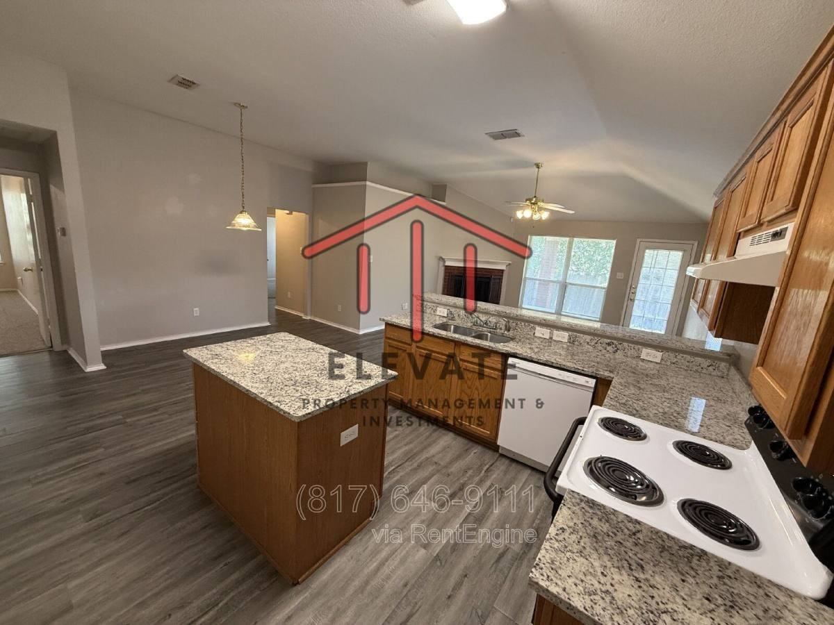 10524 Aransas Dr - Photo 6 of 10