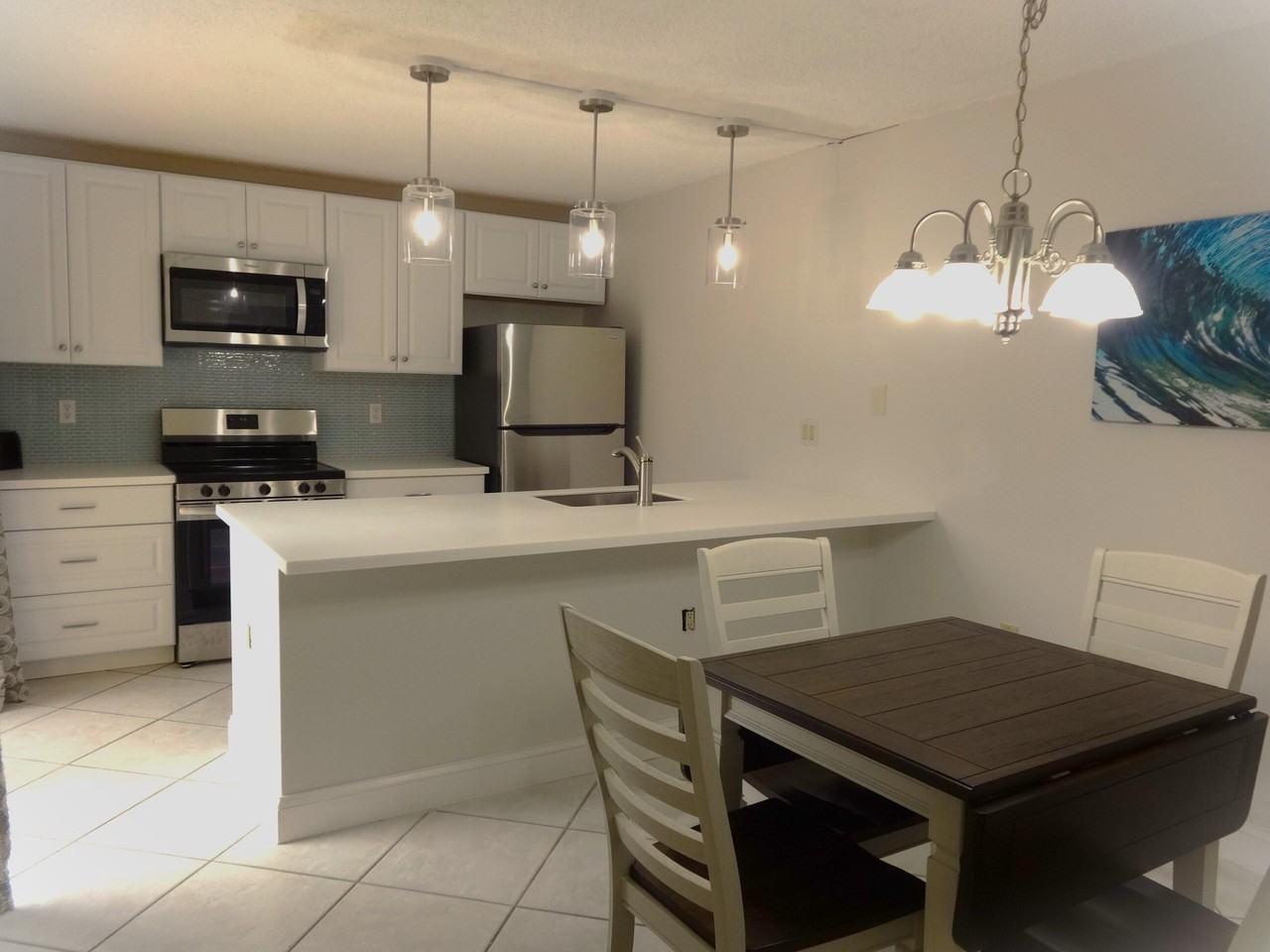 2914 29th Ct - Photo 3 of 27