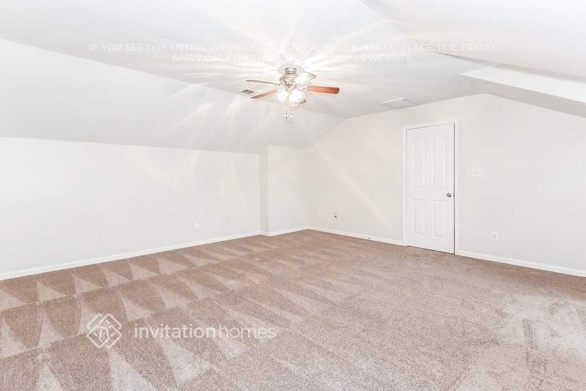 310 Holton Dr - Photo 7 of 17