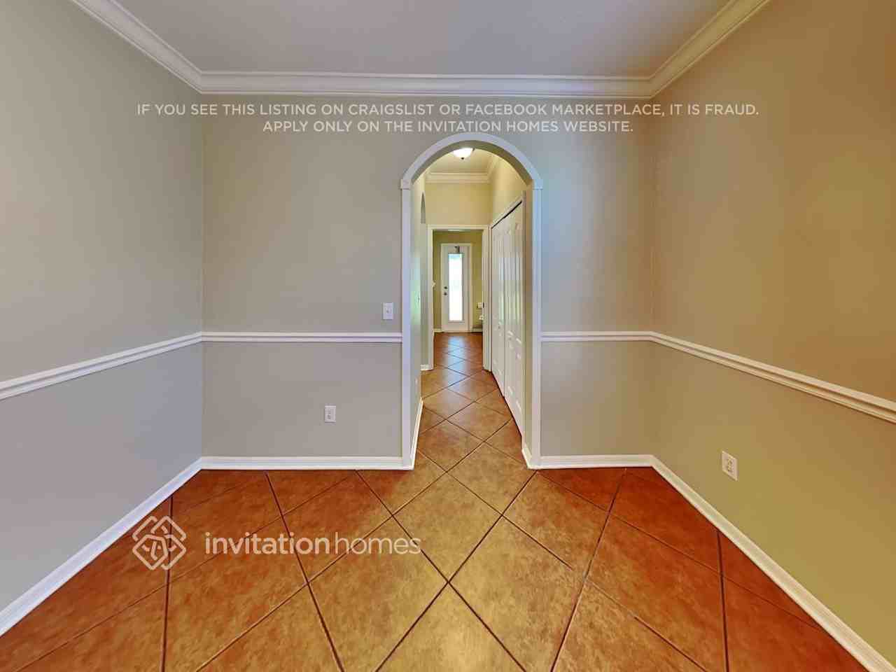 16740 Shanlow Ct - Photo 4 of 25