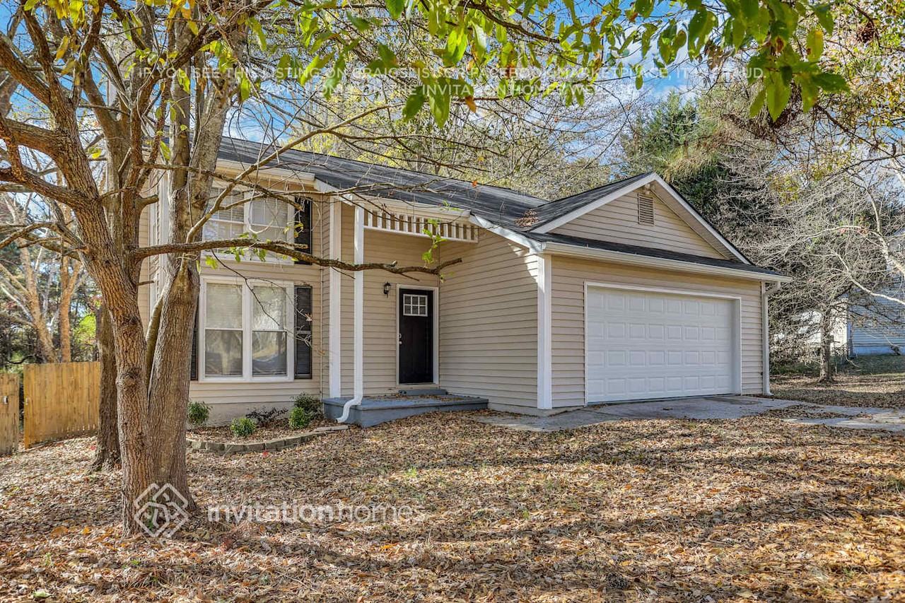 2991 Brooks Dr - Photo 3 of 27