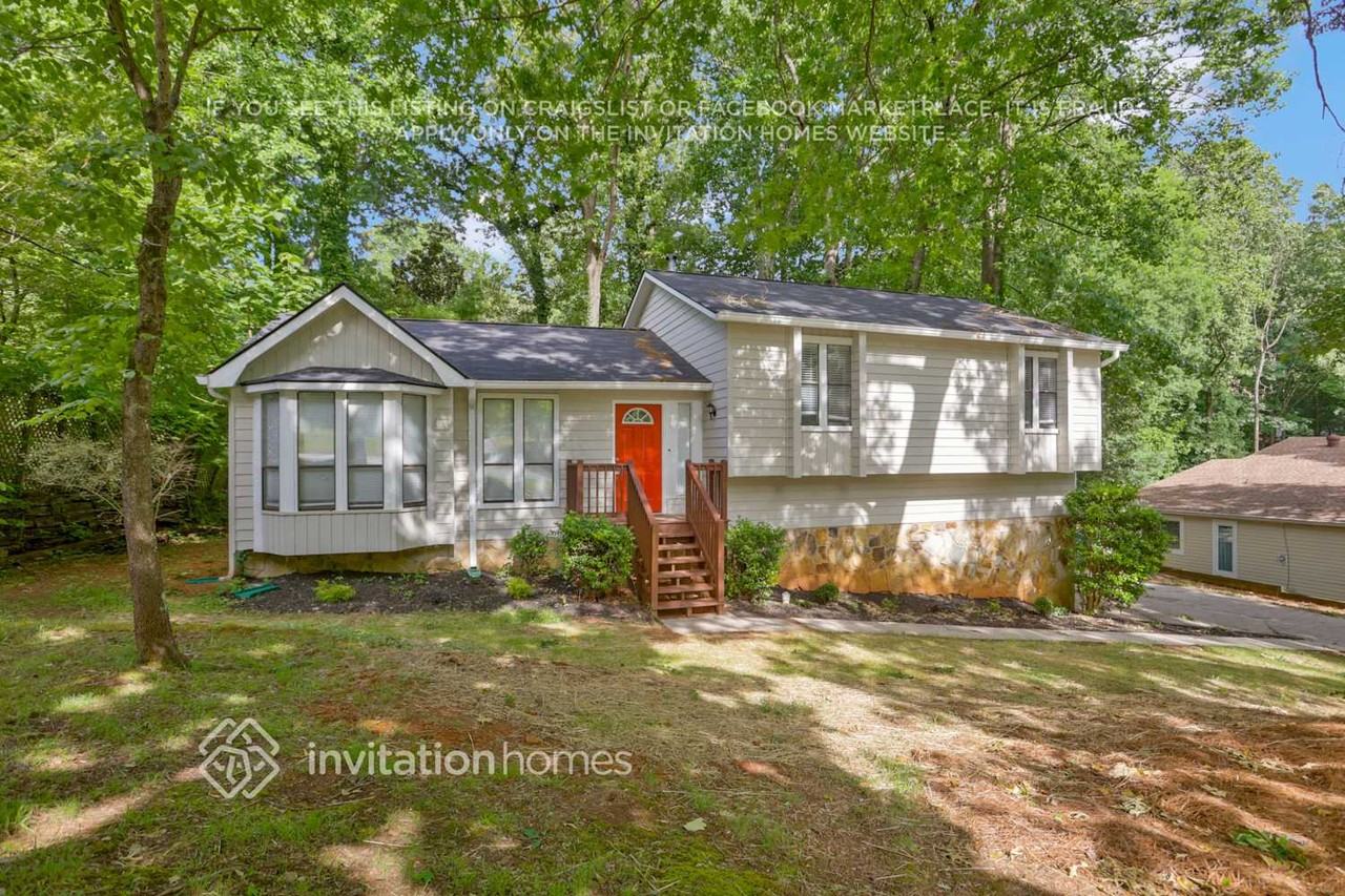 5145 Forest Mist Dr Se - Photo 3 of 24