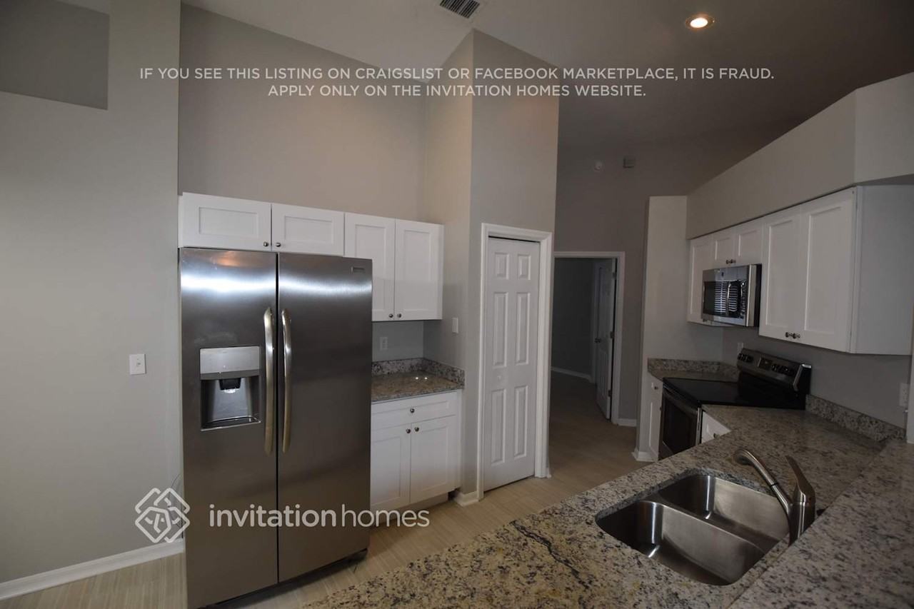 537 Beth Ann St - Photo 4 of 14