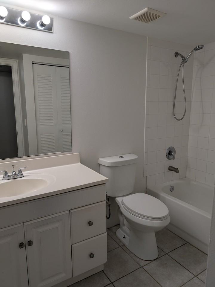 5001 Wiles Rd #105 - Photo 6 of 32