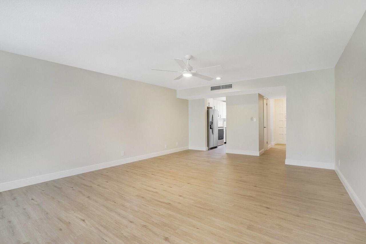 4373 Trevi Ct - Photo 6 of 31