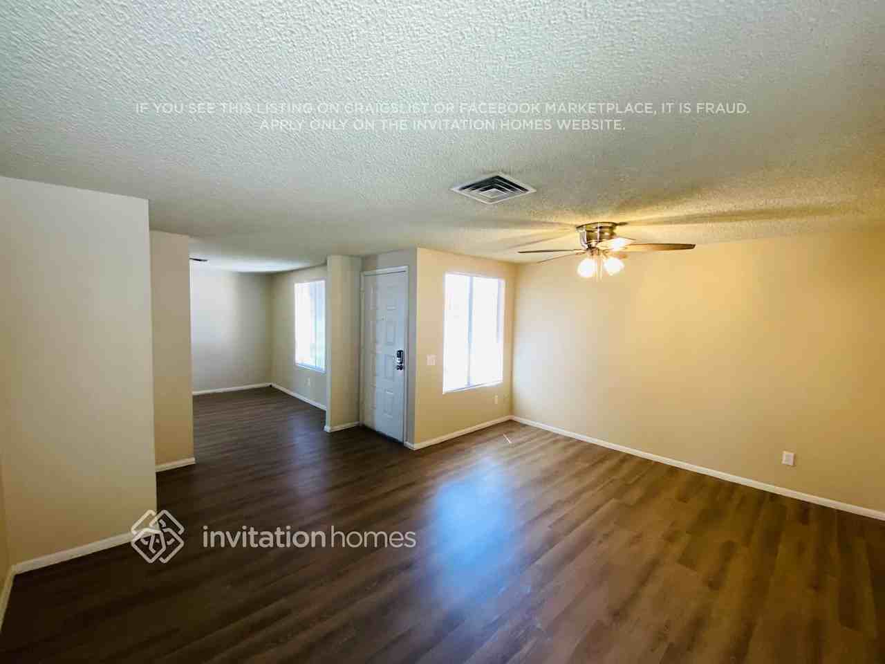 2103 N Verano Way - Photo 3 of 15