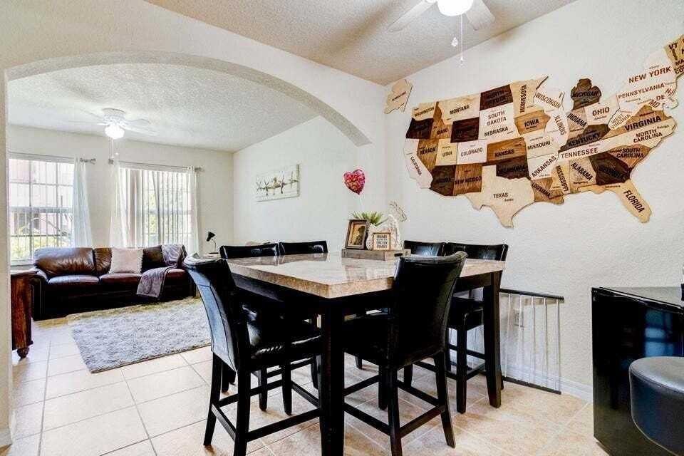 130 Sw Peacock Blvd #16 - Photo 4 of 33