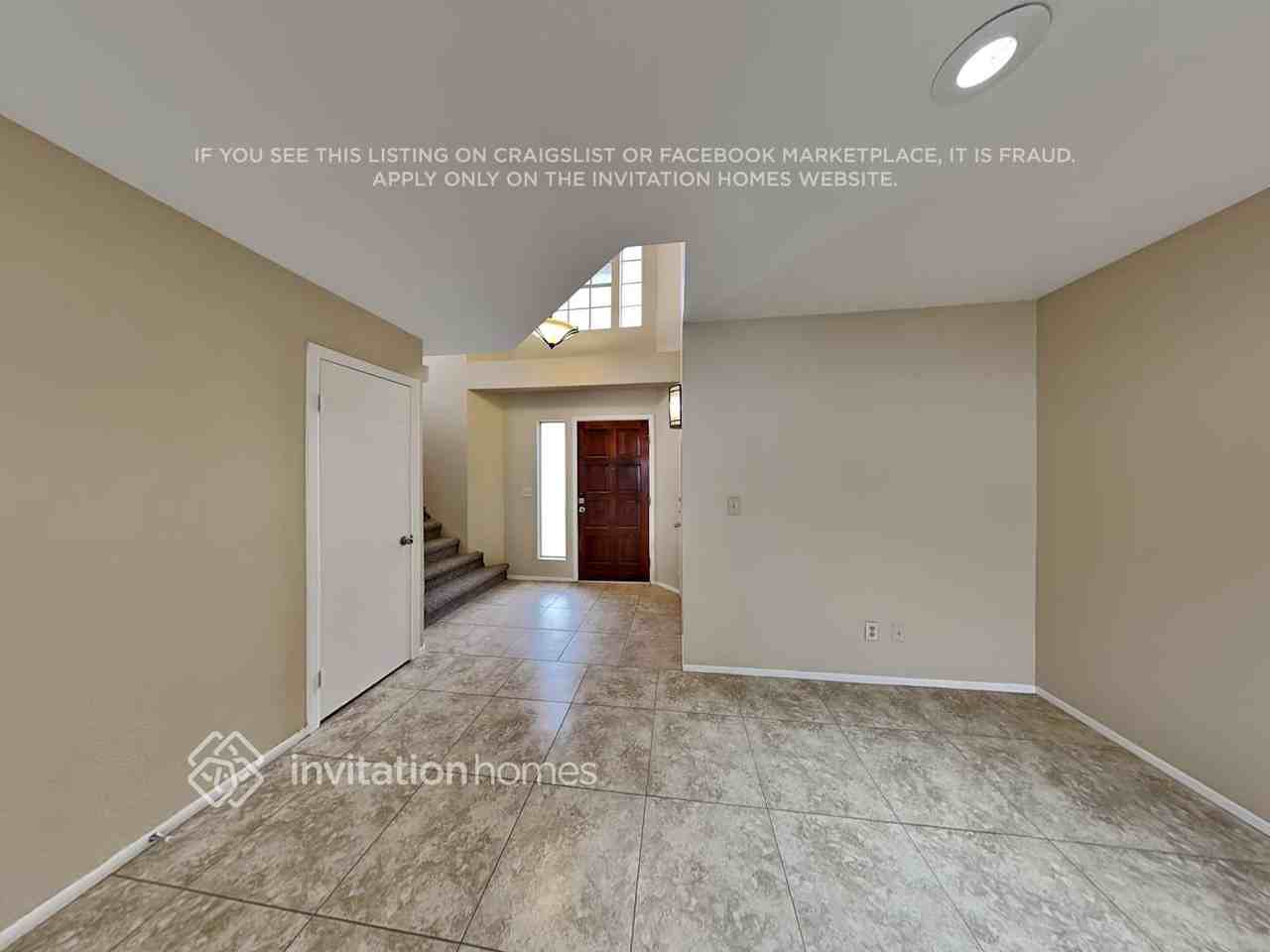 406 E Topeka Dr - Photo 6 of 19