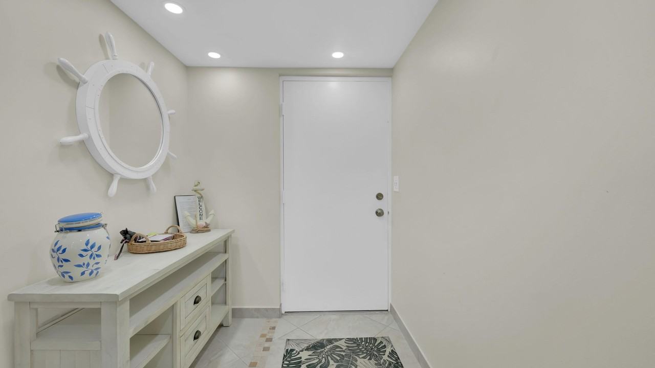 450 Egret Cir #9207 - Photo 2 of 42