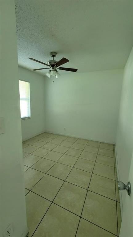 2223 Taylor St #4 - Photo 7 of 12
