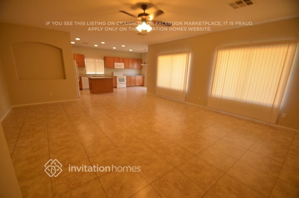 1923 S 80th Dr - Photo 3 of 16