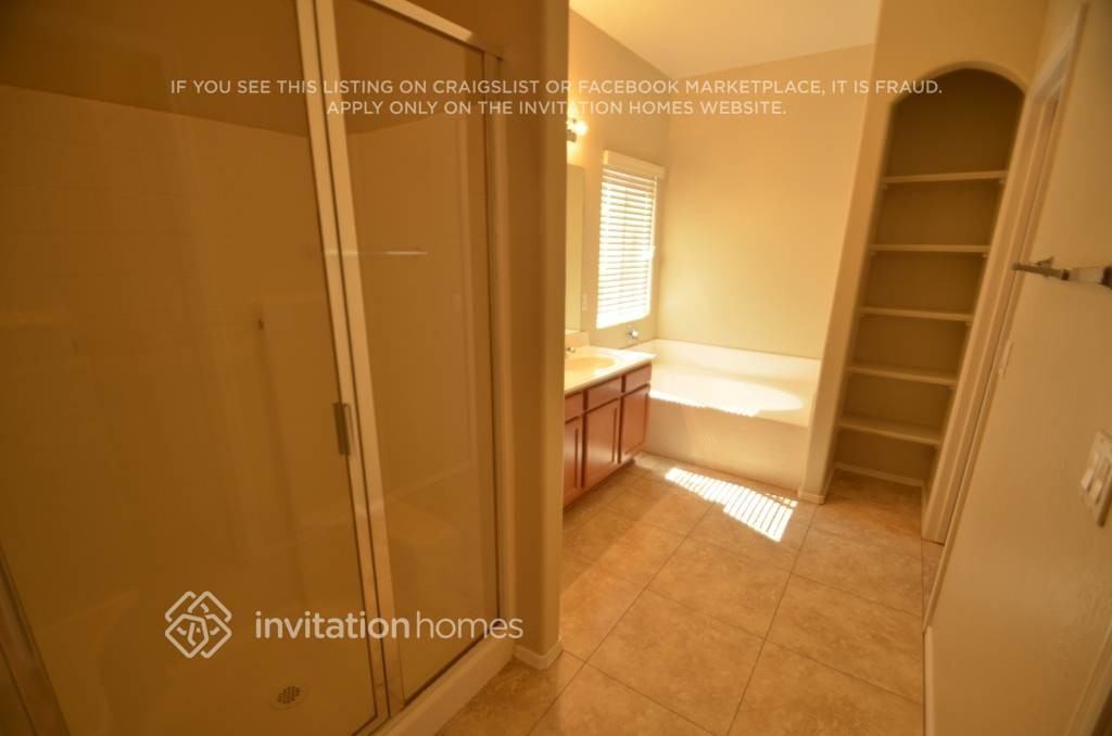 1923 S 80th Dr - Photo 6 of 16
