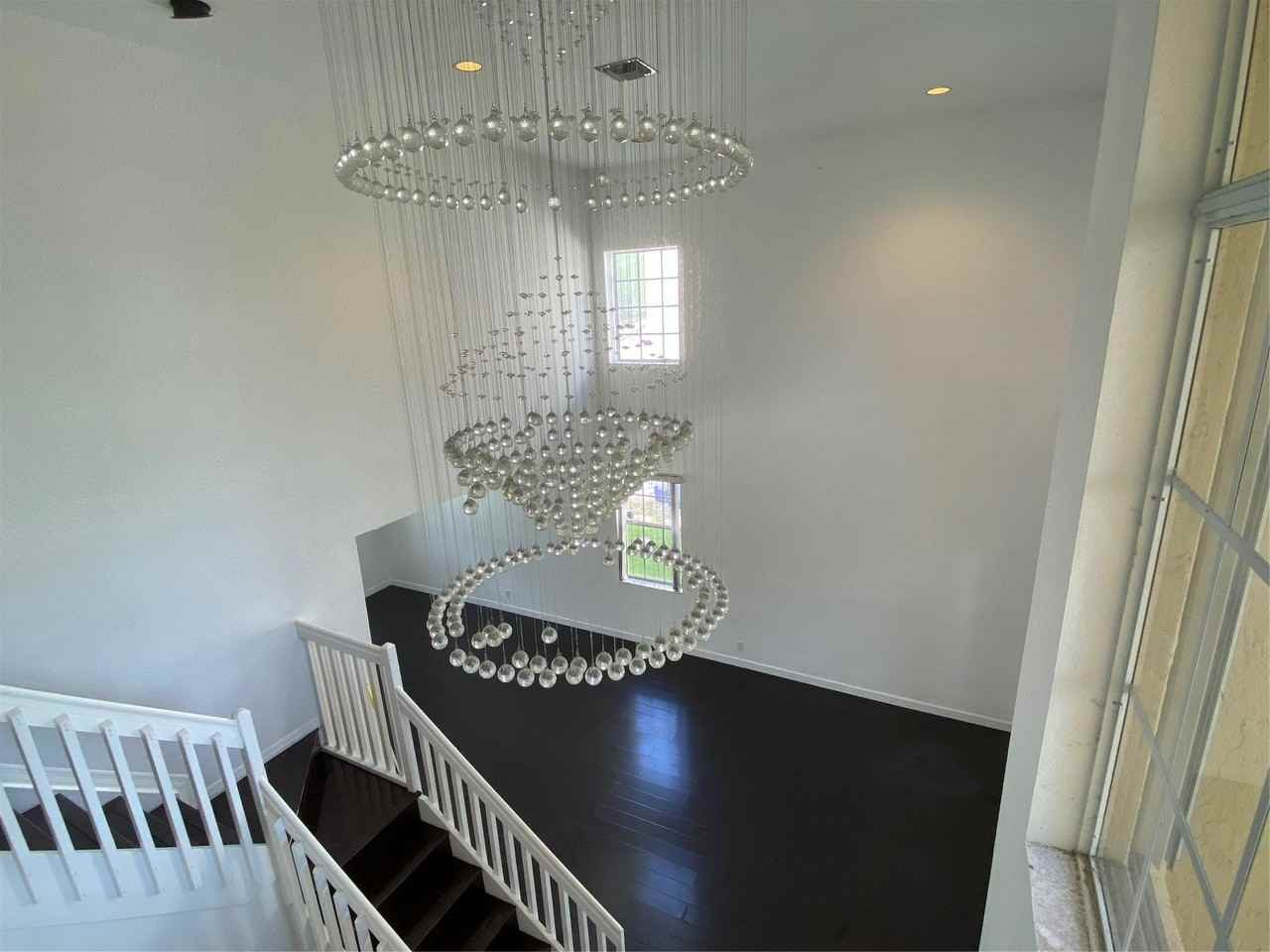 338 Cambridge Dr - Photo 7 of 12