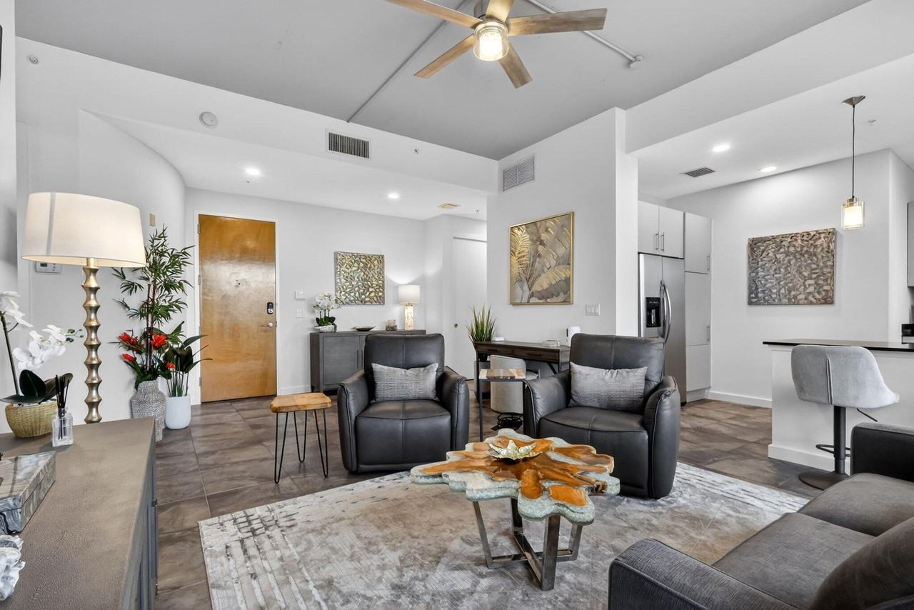 365 Se 6th Ave #309 - Photo 2 of 28