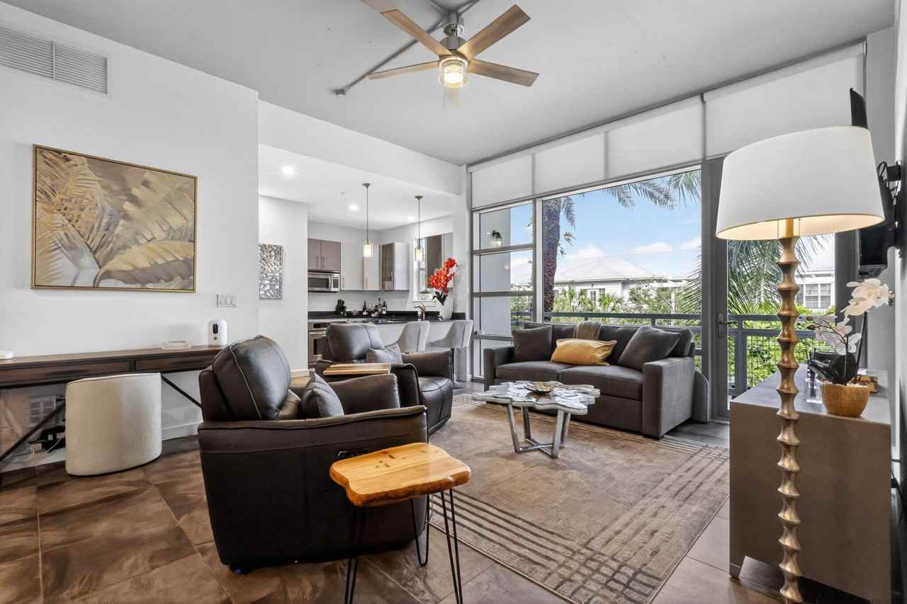 365 Se 6th Ave #309 - Photo 7 of 28
