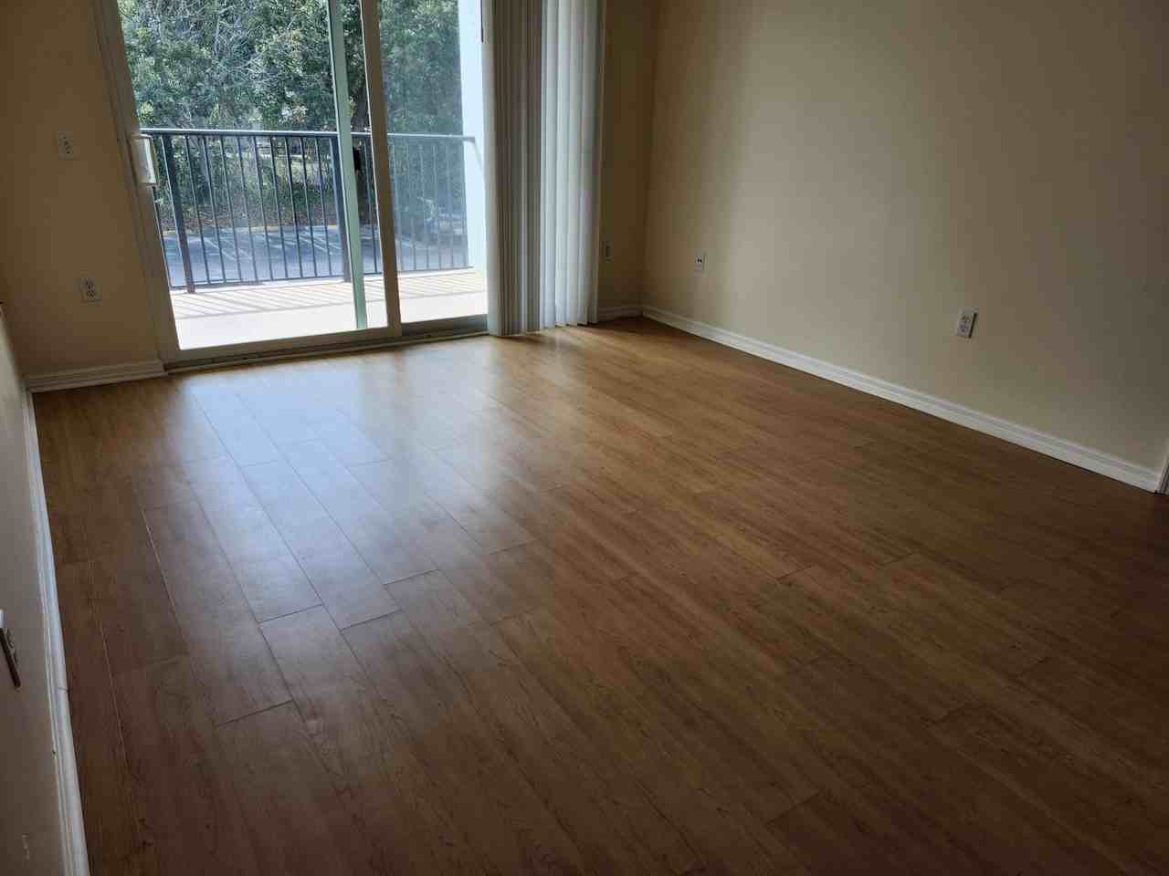 813 Villa Cir - Photo 6 of 27