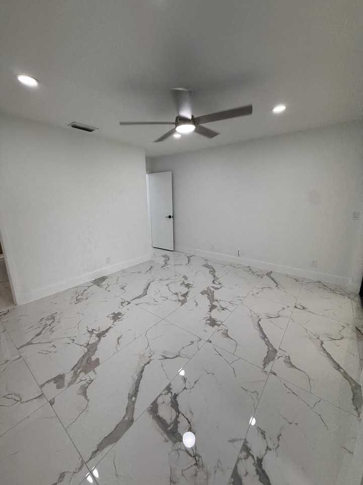 817 Sky Pine Way #H - Photo 7 of 25