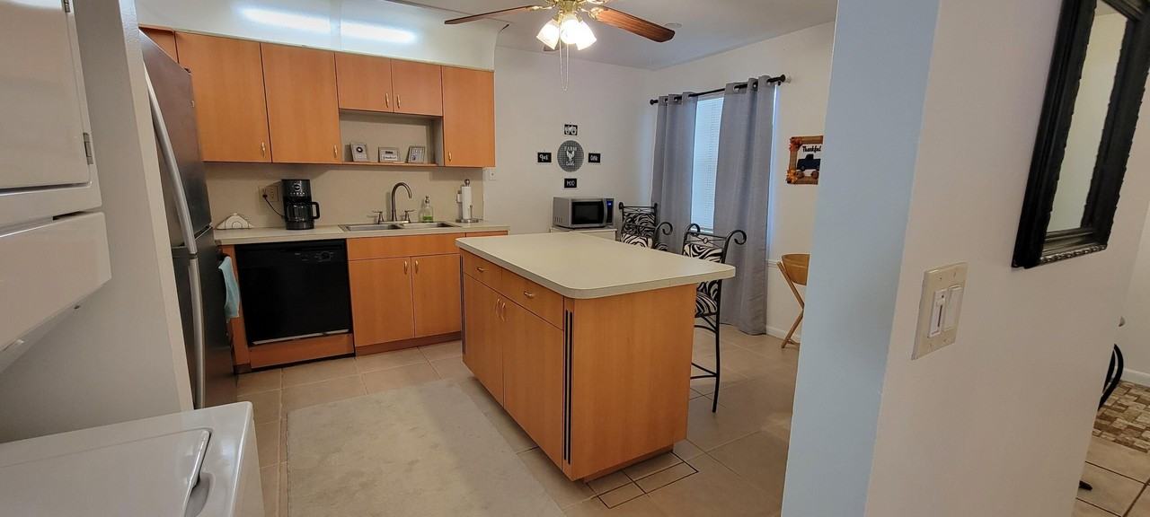12738 Peconic Ct - Photo 7 of 14