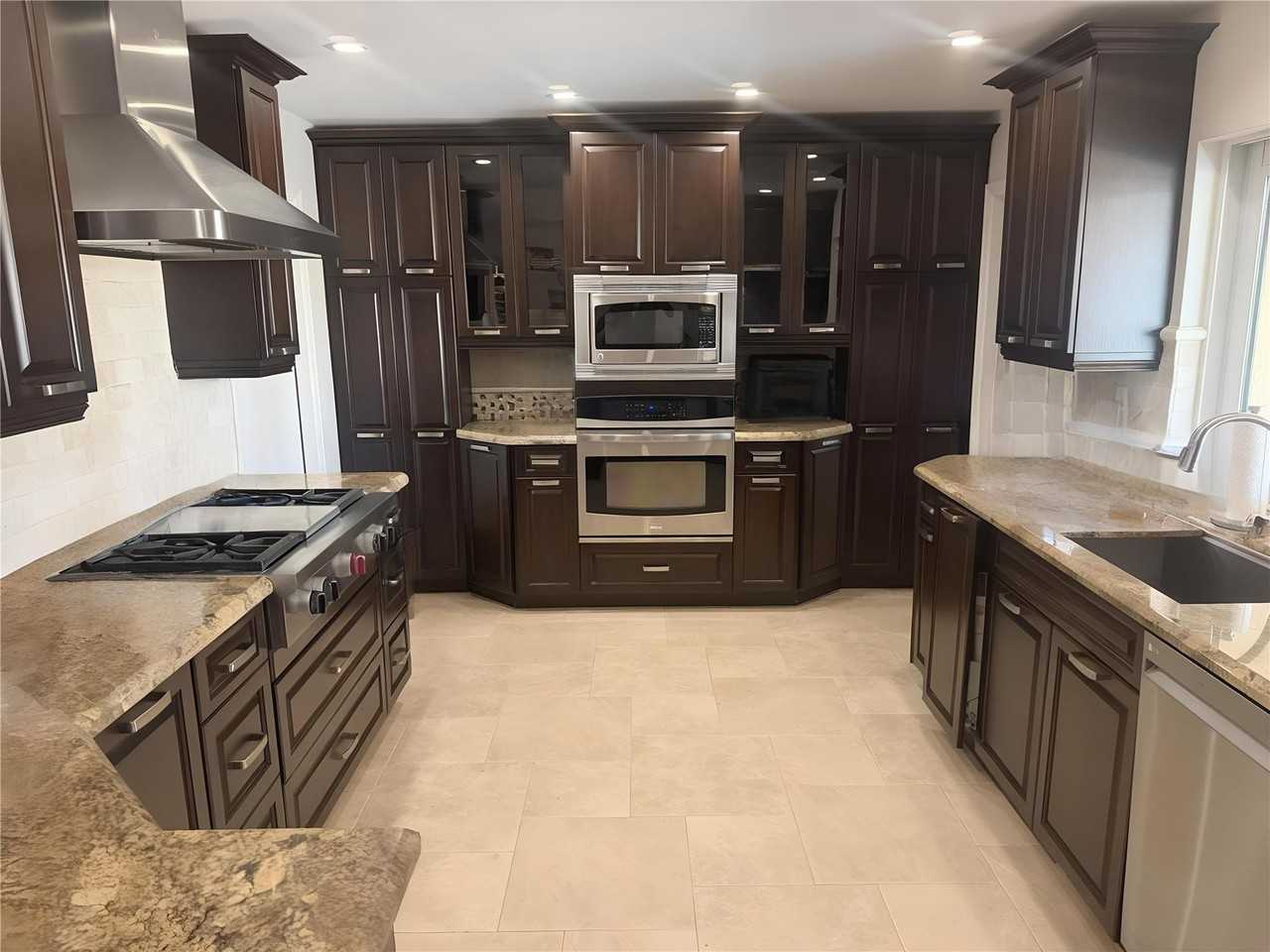 730 Se 3rd Ter - Photo 5 of 25