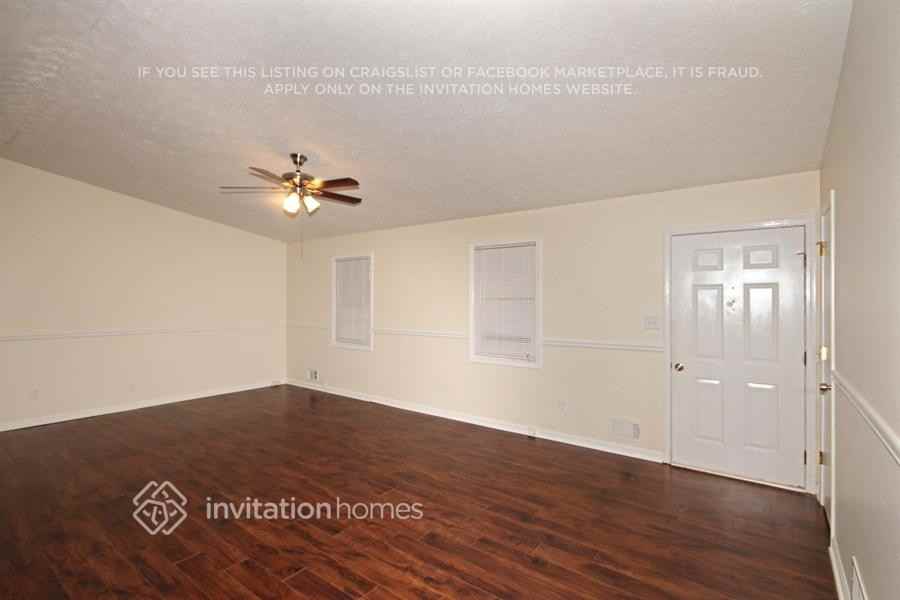 2200 Greenridge Dr Sw - Photo 2 of 13