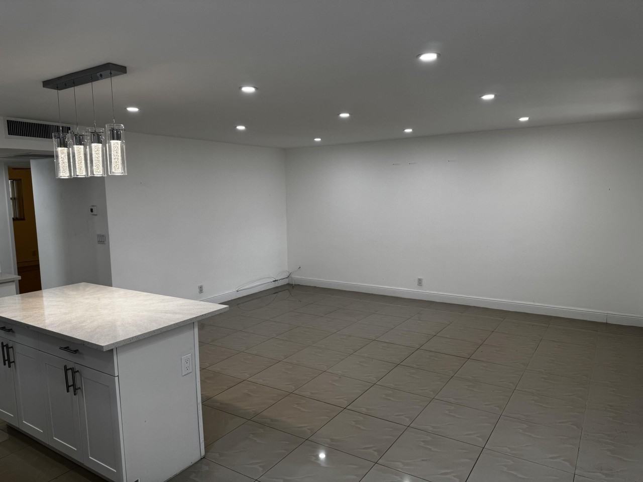 153 Monaco Way #D - Photo 6 of 19