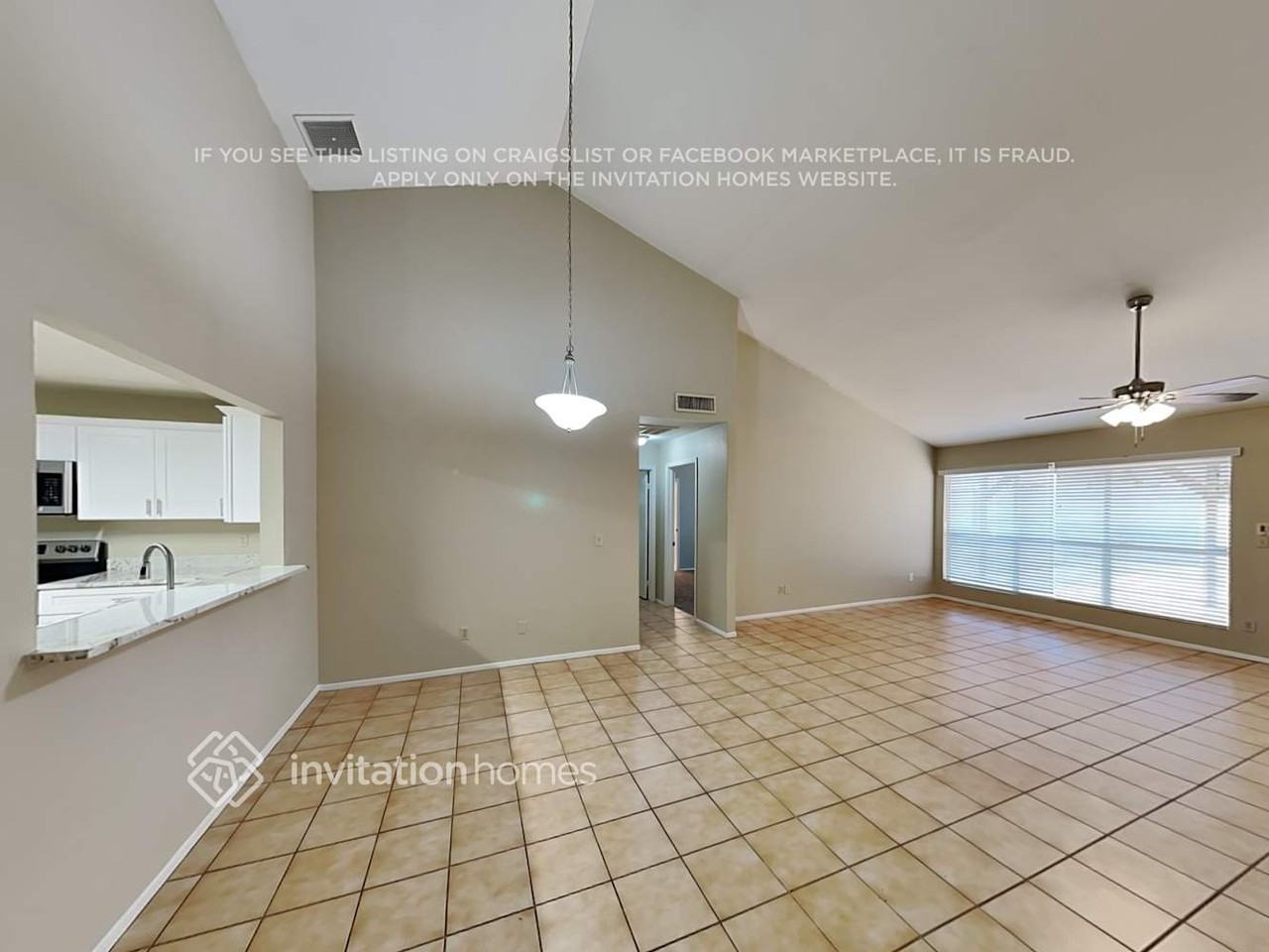 7748 W Cherry Hills Dr - Photo 5 of 18