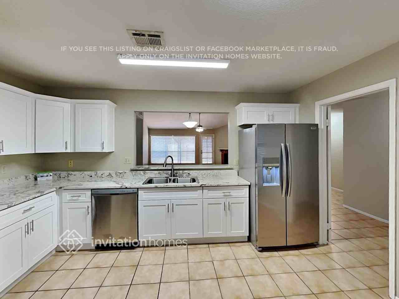 7748 W Cherry Hills Dr - Photo 6 of 18