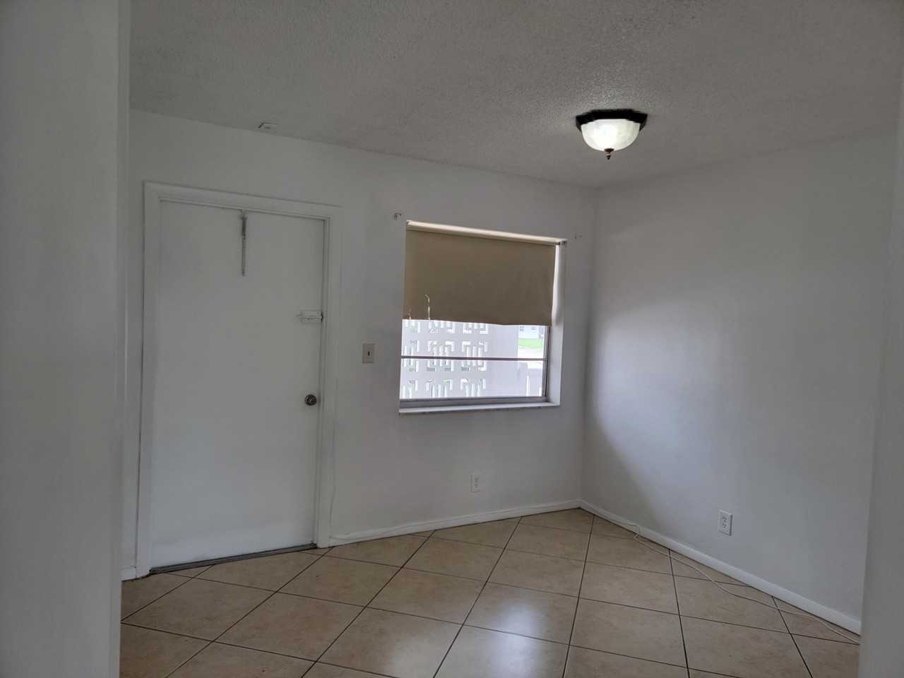 4310 Nw 12th Ct #205 - Photo 4 of 9