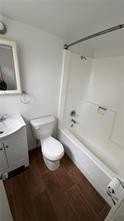 5156 Ne 6th Ave #205 - Photo 6 of 17