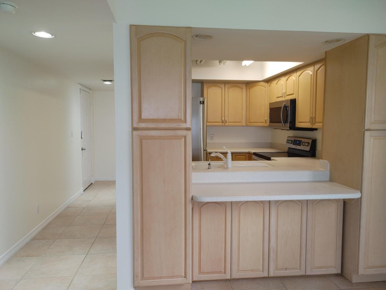 801 Se Central Pkwy #7 - Photo 7 of 19