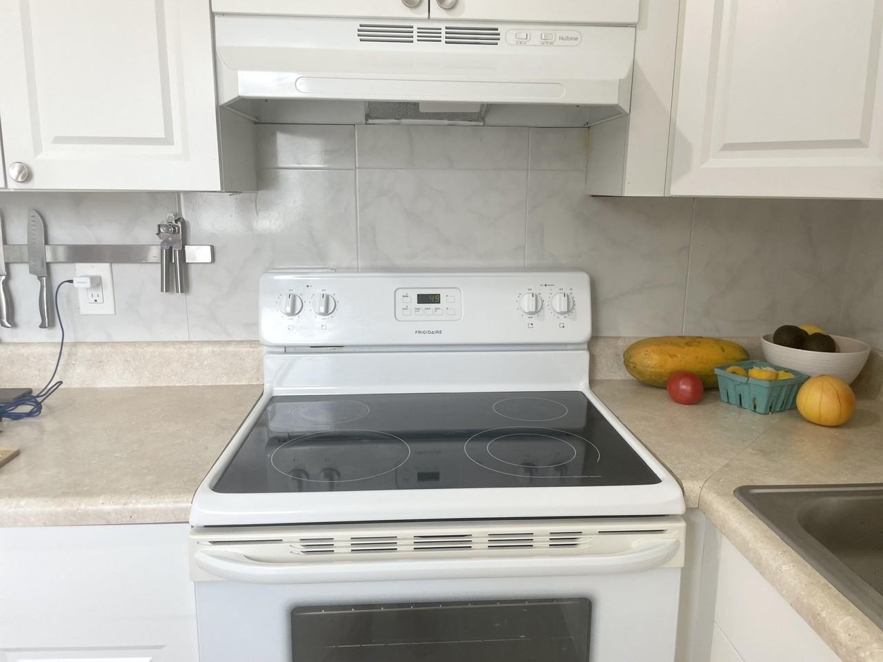 2920 Cynthia Ln #203 - Photo 6 of 34