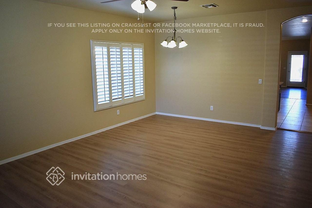 309 S 117th Dr - Photo 3 of 12