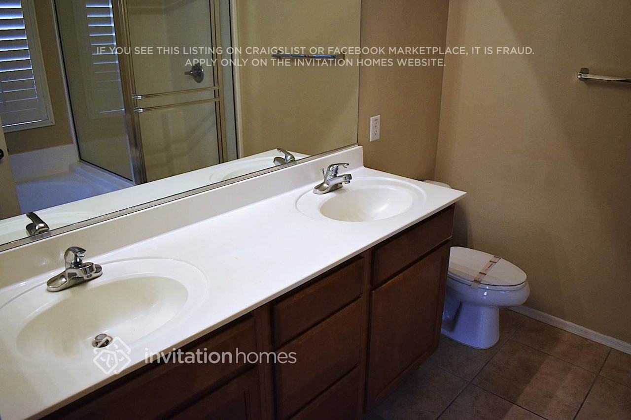309 S 117th Dr - Photo 7 of 12