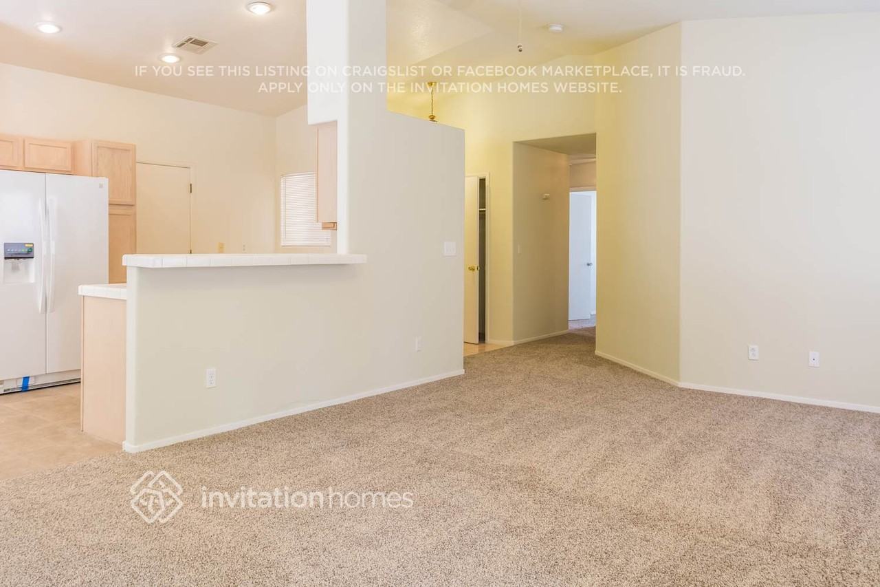5343 Joshua Jose St - Photo 3 of 18